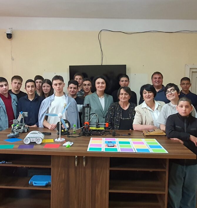 A STEAM Innovative Workspace Opens at Kvareli Public School N2