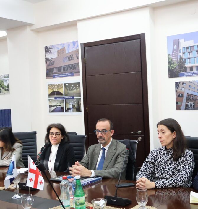 მსოფლიო ბანკის წარმომადგენლები თბილისის სახელმწიფო სამედიცინო უნივერსიტეტს ესტუმრნენ